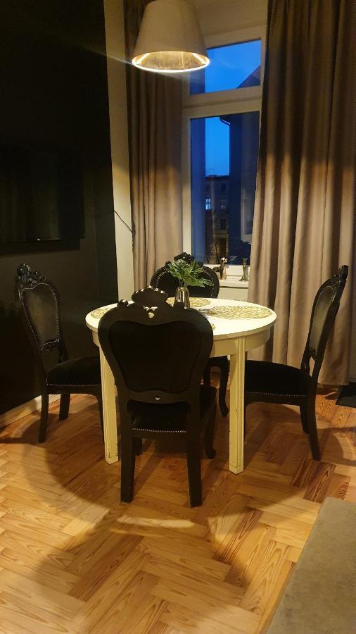 Classic Apartments - Top Location, Bezplatny Parking 에우크 외부 사진
